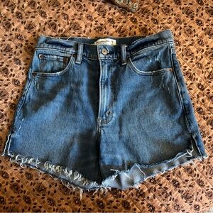 Abercrombie High Rise Mom Shorts Size 26